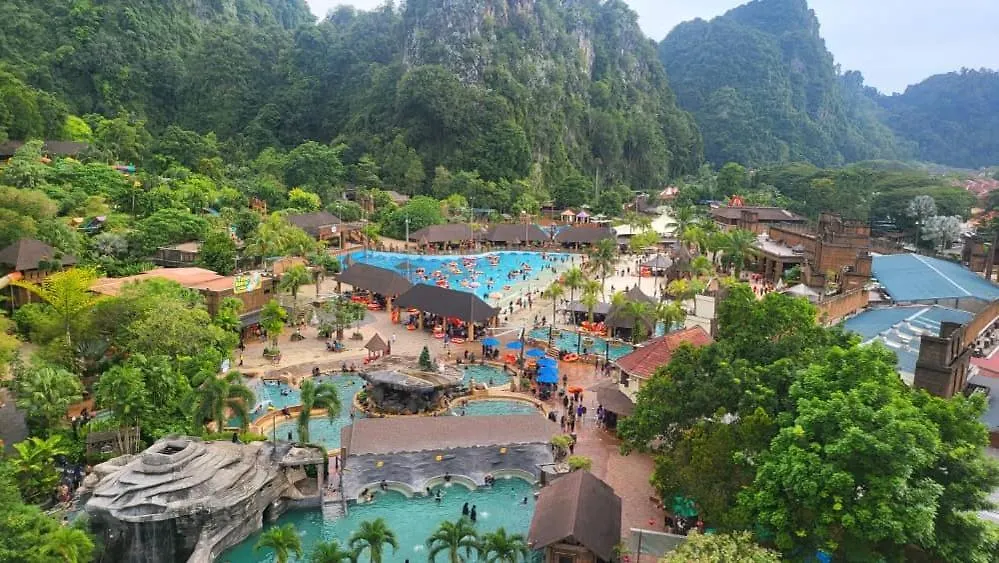 公寓 Hotspring Suite 1610 @ Sunway Onsen Neighbour Of Lost World Of Tambun With Theme Park View For 8 Pax 怡保